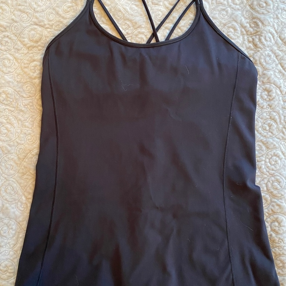 Lululemon  Free To Be Tank Everlux